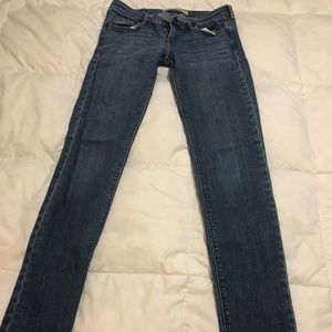 Hollister jeans
